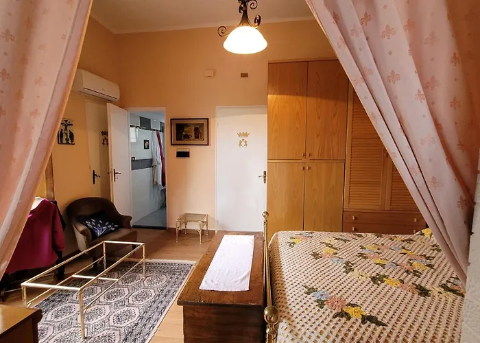 Grande Indipendente Per Due Persone A Palazzo Lupis 公寓